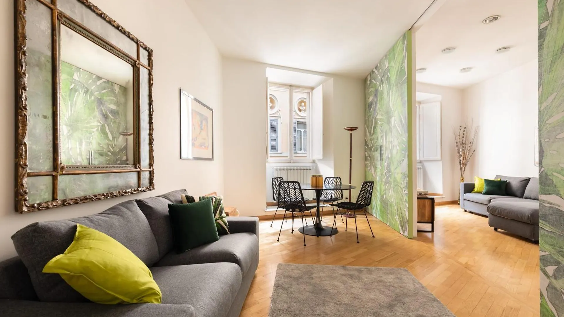 Spanish Steps Stylish Apartment Roma